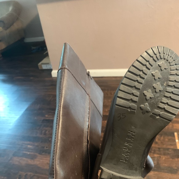 Boots - Picture 4 of 4